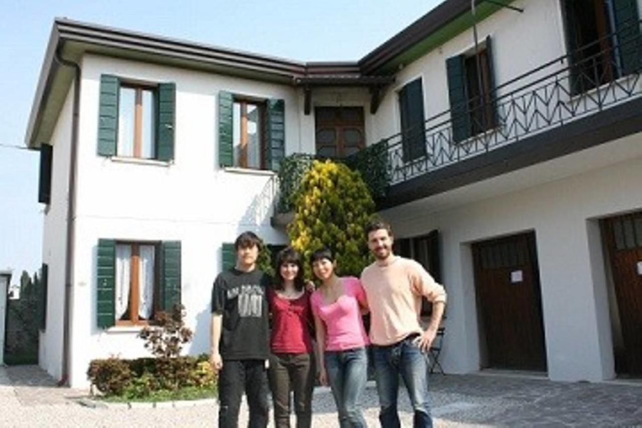 Casa D'Oro Rooms เมสเตร ภายนอก รูปภาพ